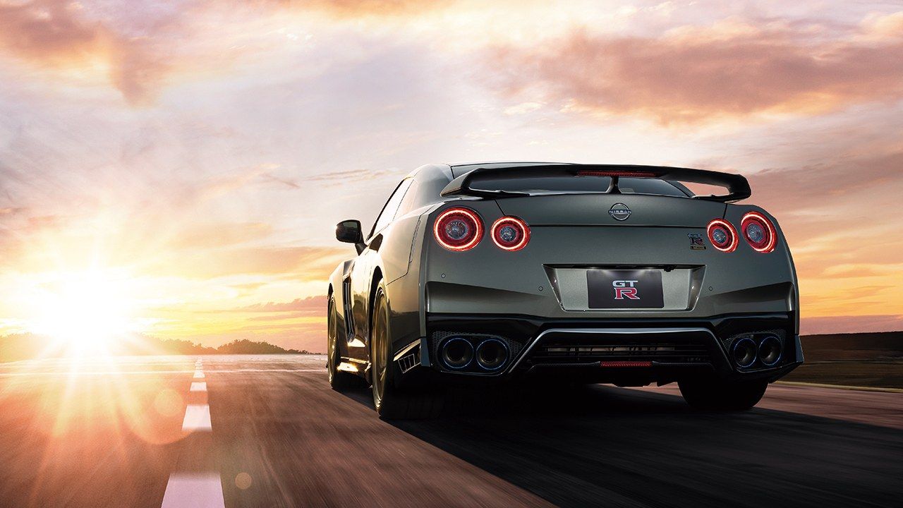 Nissan GT-R 2022 - posterior