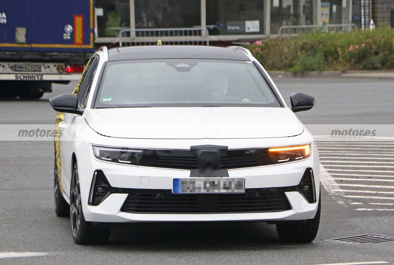 Primeras fotos espía del Opel Astra Sports Tourer 2023, el nuevo familiar en pruebas