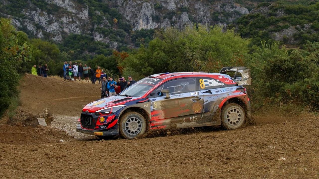 Rovanperä lider, Ogier resiste y Evans se hunde en el inicio del Acrópolis