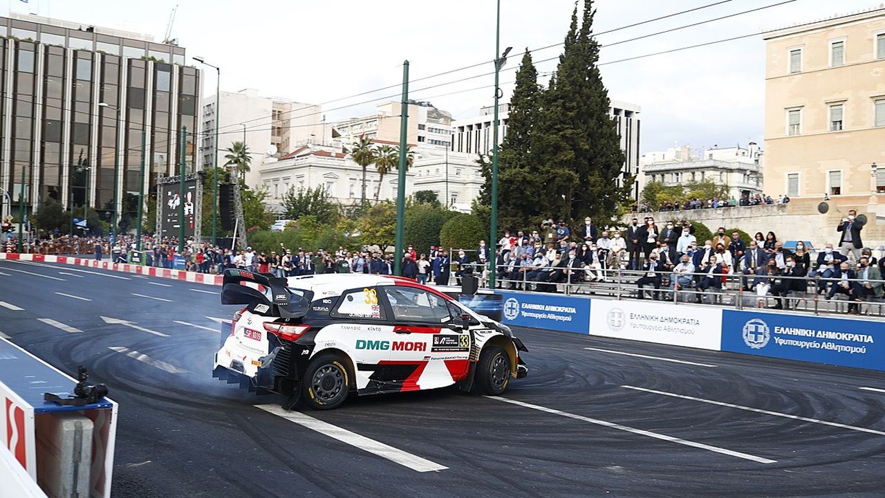 Ogier se impone en el tramo urbano del Acrópolis Rally en Atenas