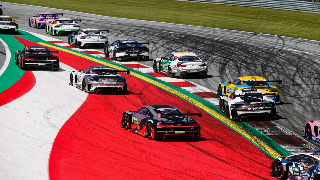 Victoria de Liam Lawson en la primera carrera del DTM en Red Bull Ring