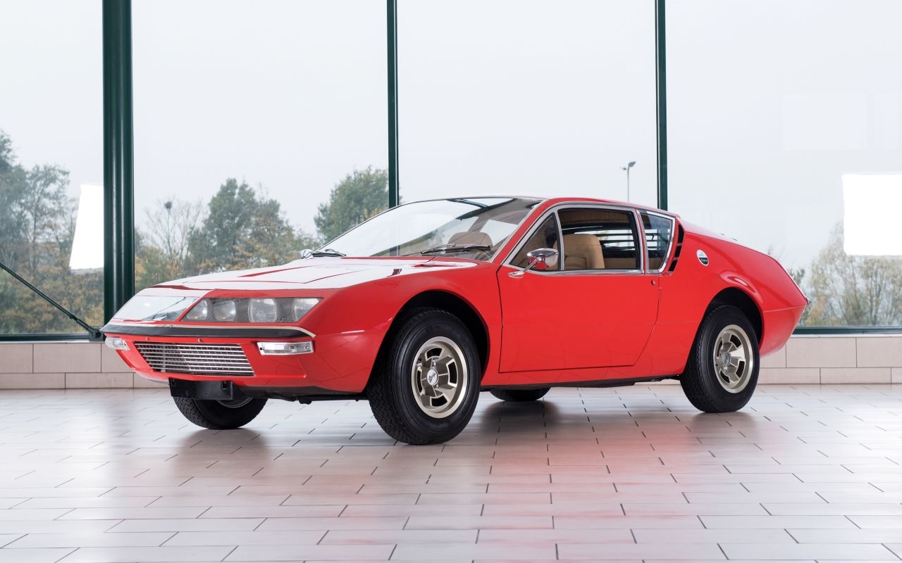 Amores de juventud: el Alpine A310