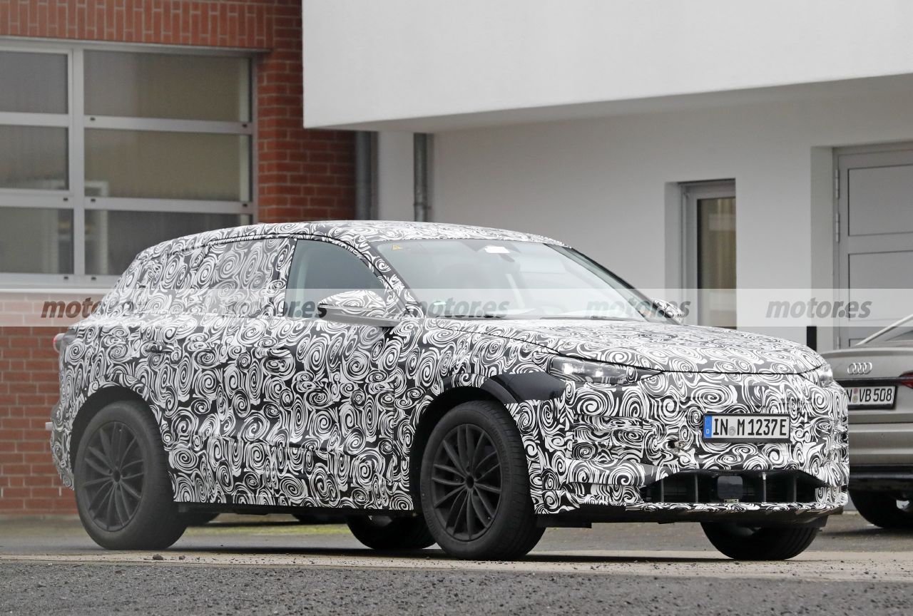 Los prototipos del Audi Q6 e-tron 2023 acechan los alrededores de Nürburgring