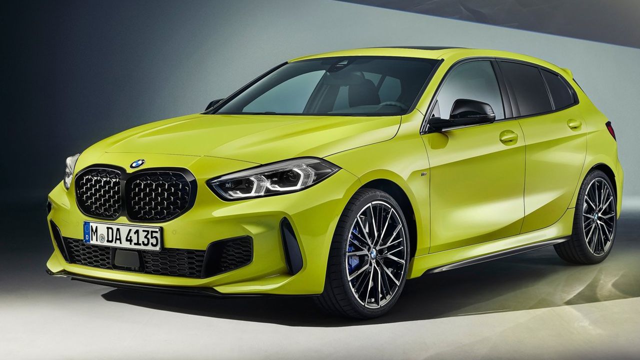 BMW M135i xDrive 2022, puesta a punto perfeccionada para atacar al CUPRA León