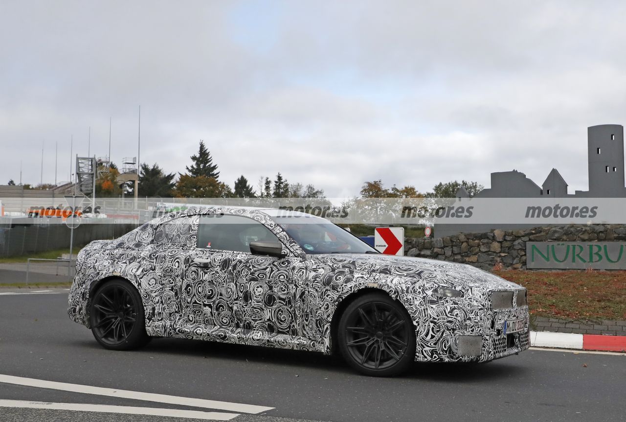 Foto espía BMW M2 Competition 2023 en Nürburgring - exterior