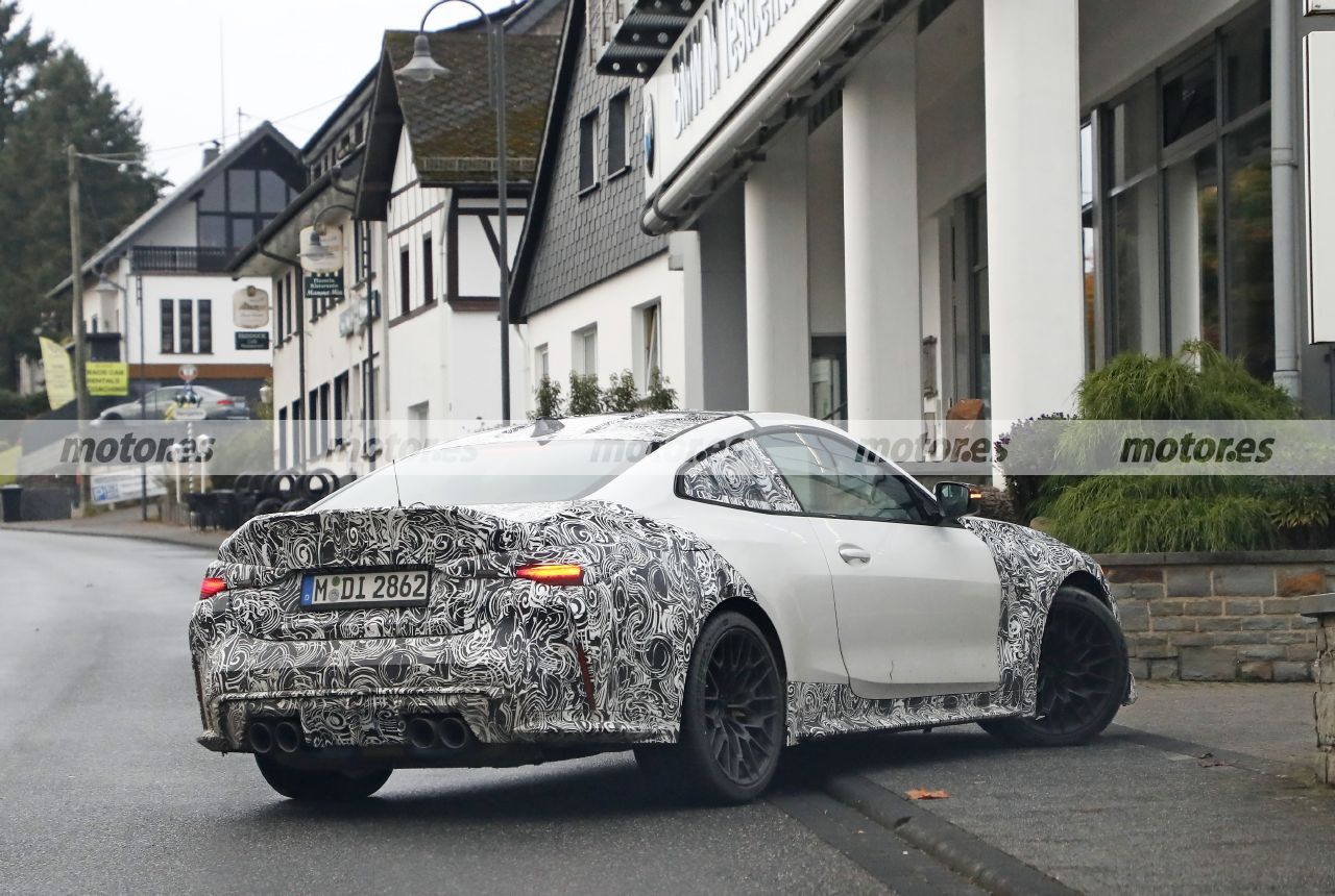 Foto espía BMW M4 CSL 2022 - exterior