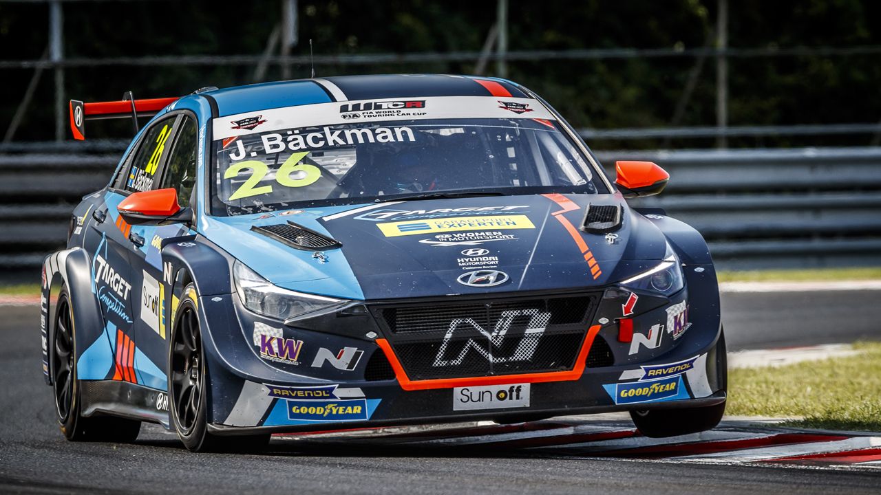 Los hermanos Bäckman abandonan el WTCR 2021 a mitad de temporada