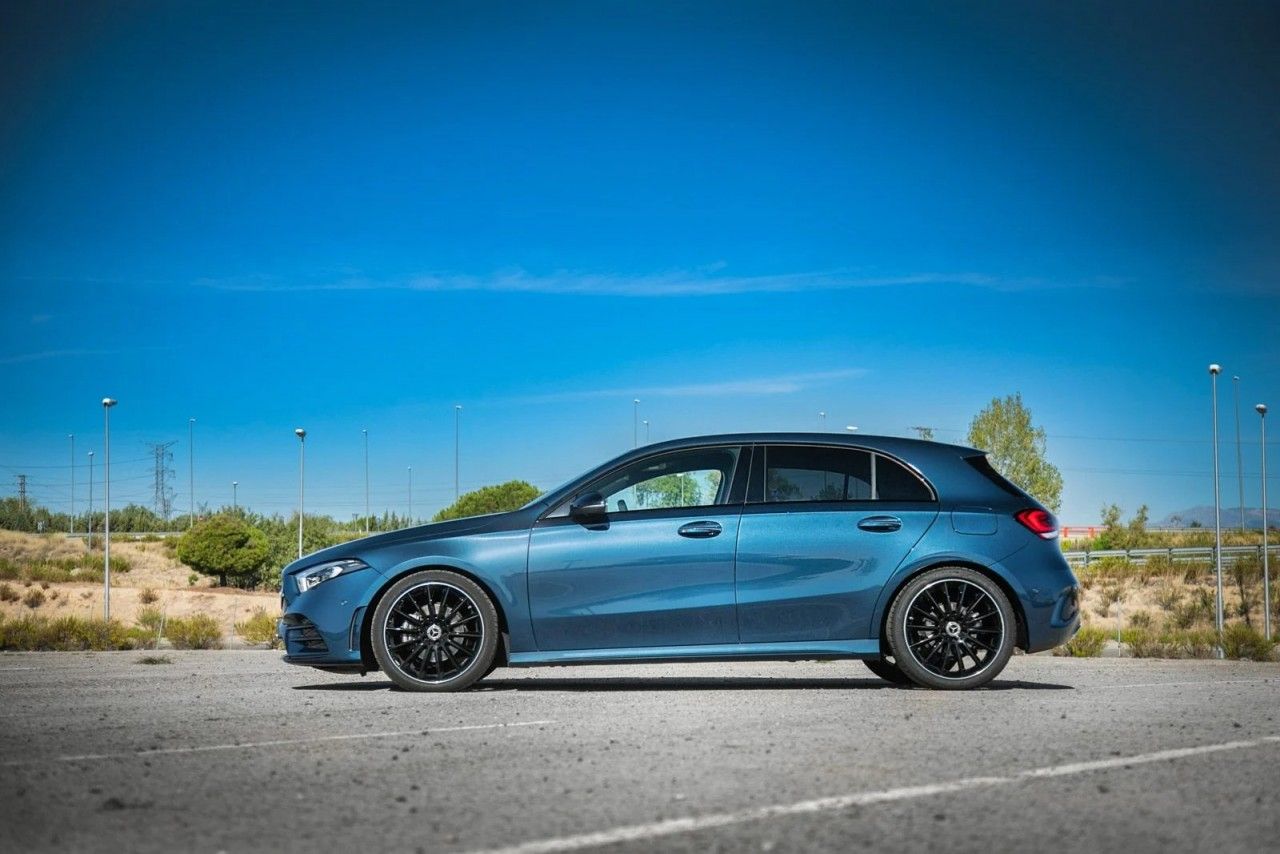 Magna pondrá una nueva transmisión a los futuros compactos híbridos de Mercedes