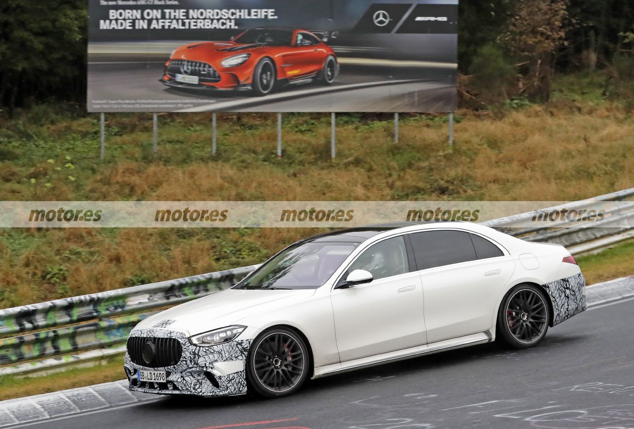 Foto espía Mercedes-AMG S 63 2022 en Nürburgring - exterior