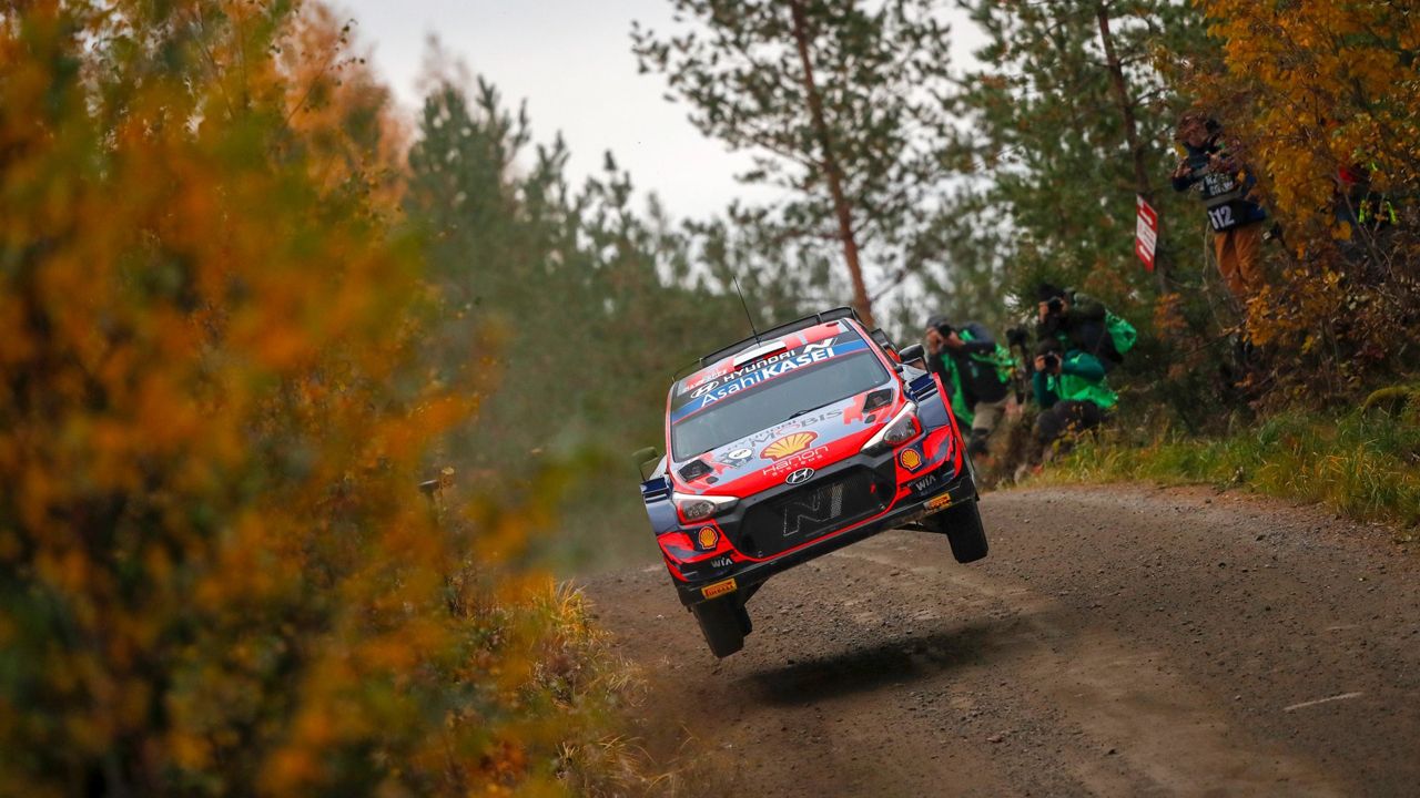 Ott Tänak lidera la ofensiva de Hyundai en el shakedown de Finlandia