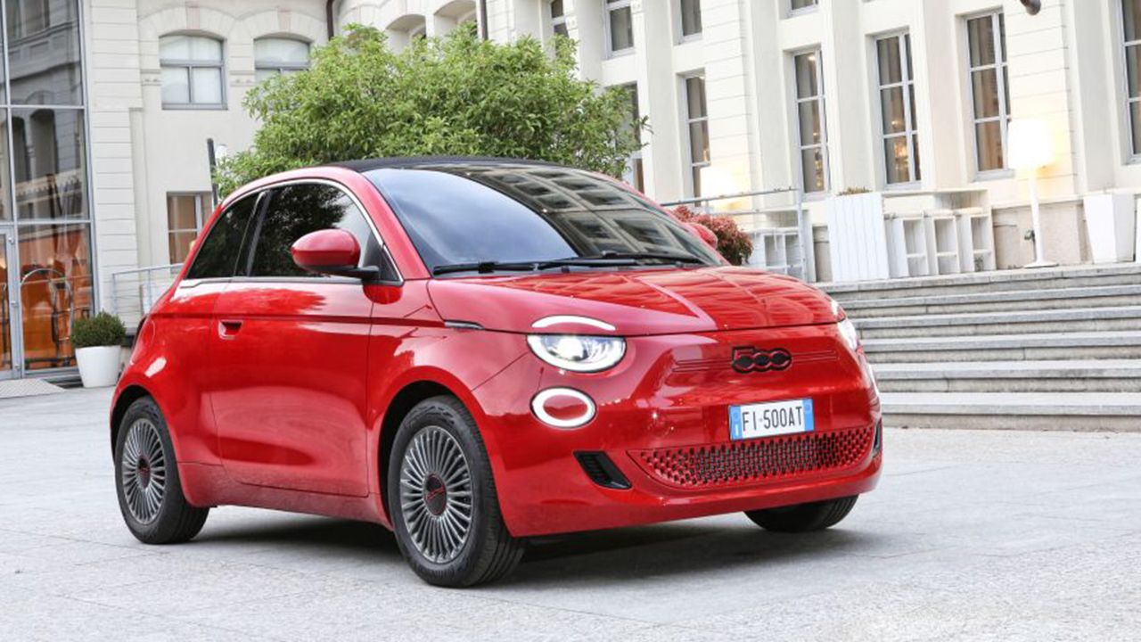 FIAT 500 RED, todos los precios de la nueva edición especial del pequeño eléctrico