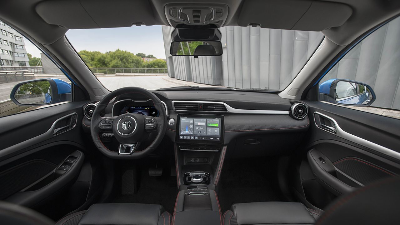 MG ZS EV 2022 - interior