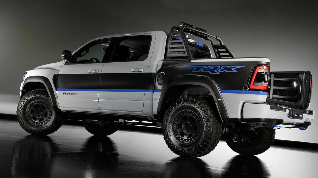 RAM 1500 TRX RexRunner Concept - posterior