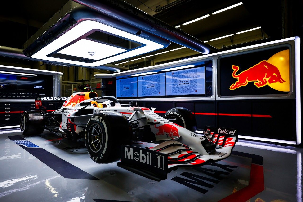 Red Bull y AlphaTauri correrán en Turquía con una decoración en honor a Honda