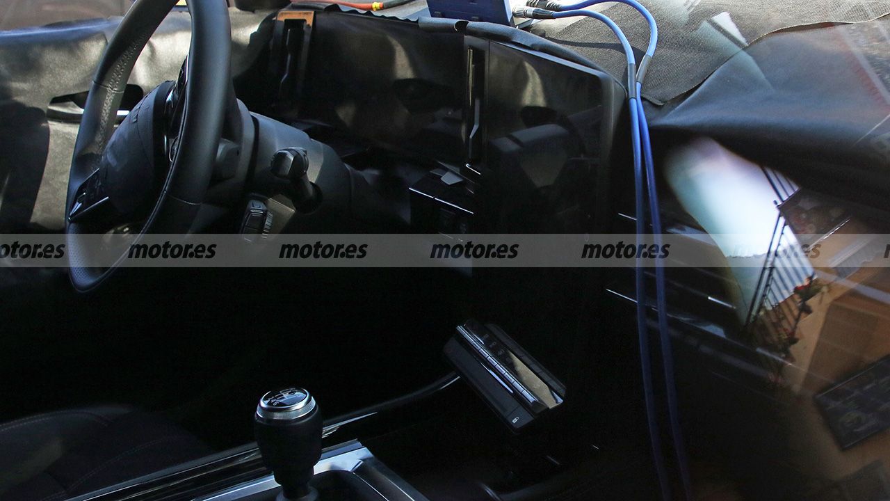 Renault Kadjar 2022 - foto espía interior