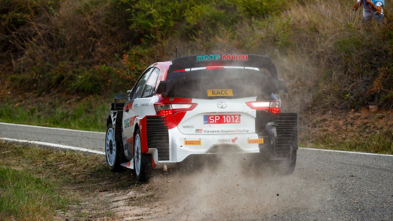 Thierry Neuville estira aún más su ventaja al frente del Rally RACC