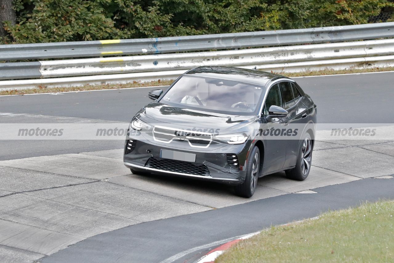 El nuevo Volkswagen ID.5 GTX 2022, cazado en fotos espía en Nürburgring