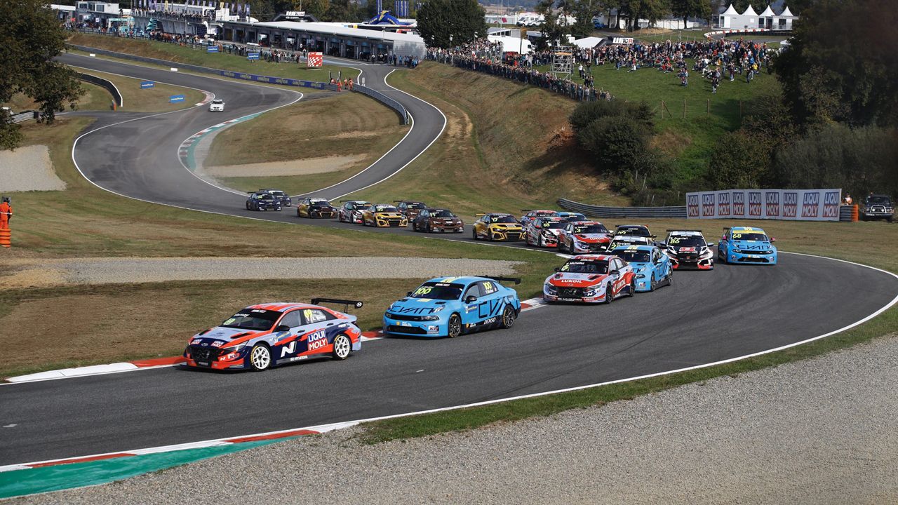 El WTCR valora la opción de usar el circuito urbano de Pau en 2022