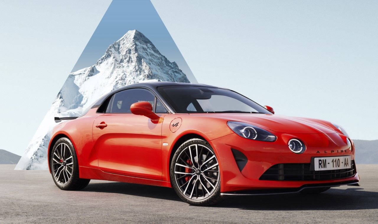 Alpine A110 2022, el deportivo galo estrena novedades y una versión más radical