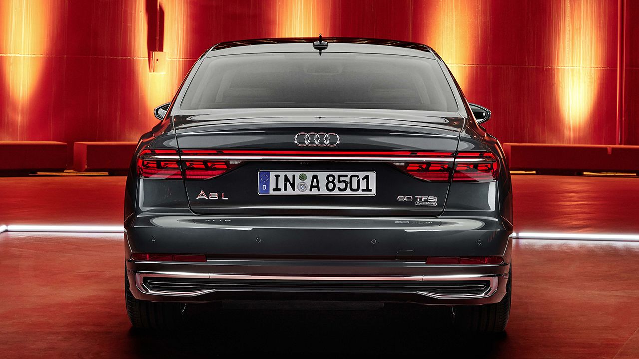 Audi A8 2022 - posterior