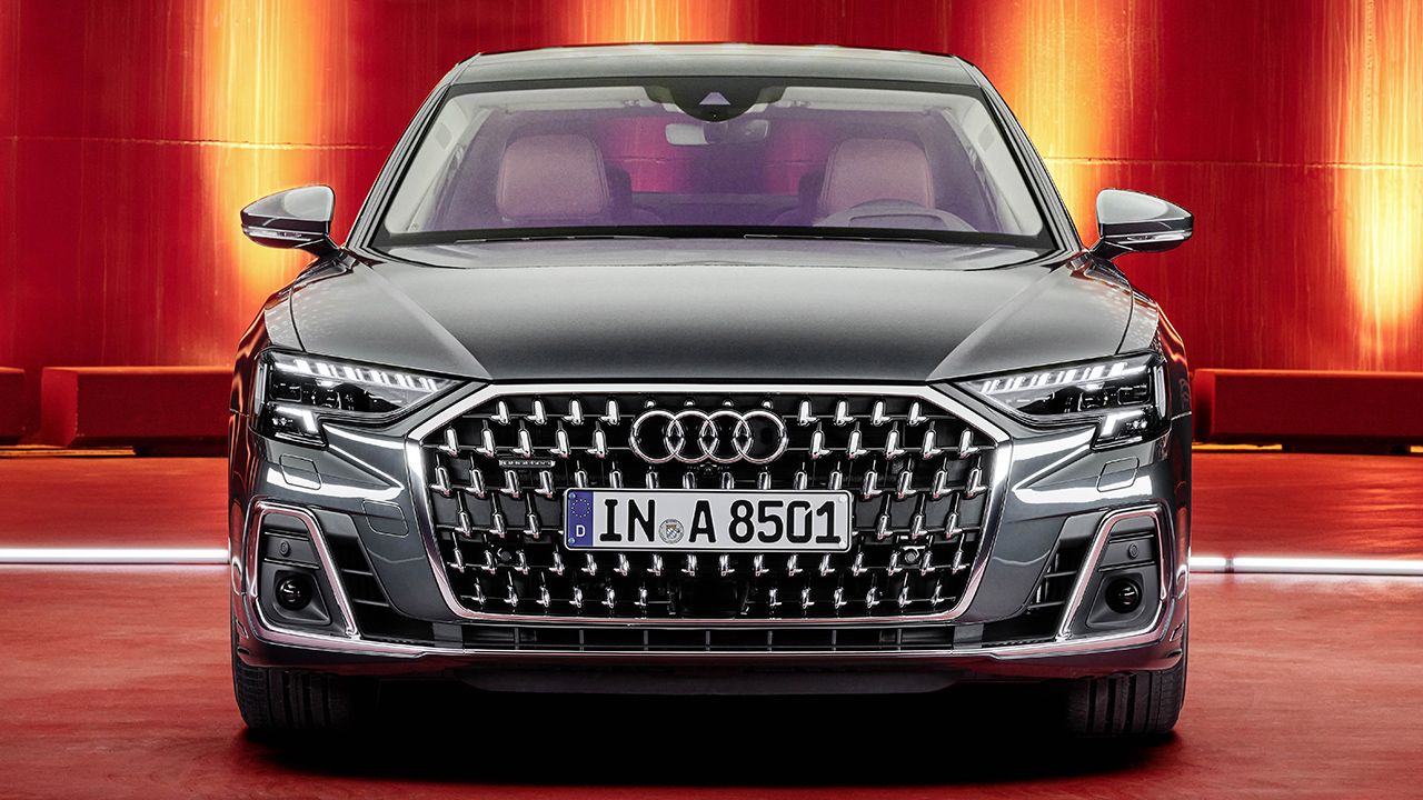 Audi A8 2022 - frontal