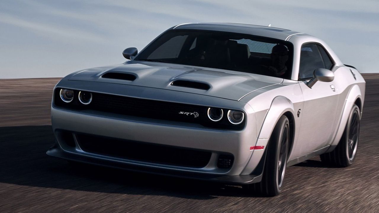 Dodge Challenger SRT Hellcat