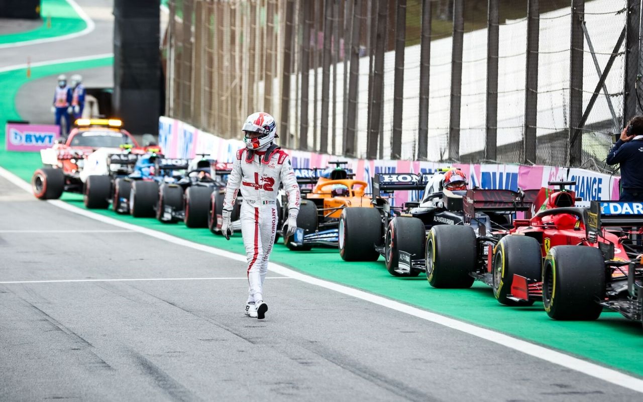 Giovinazzi culpa al dinero de su salida de la F1, ¿qué dicen los números?