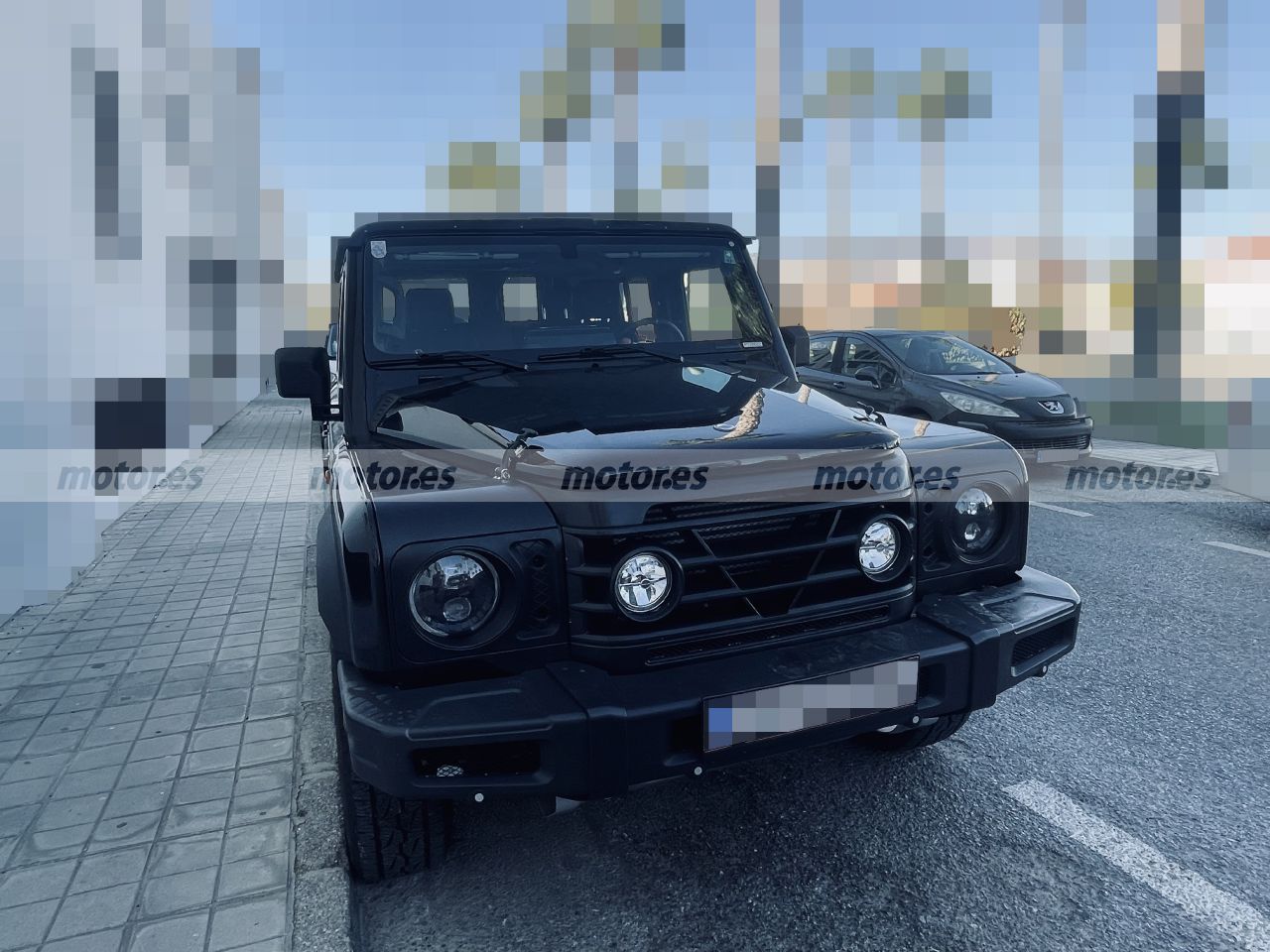 Los prototipos del nuevo INEOS Grenadier 2022 se miden al Wrangler Rubicon