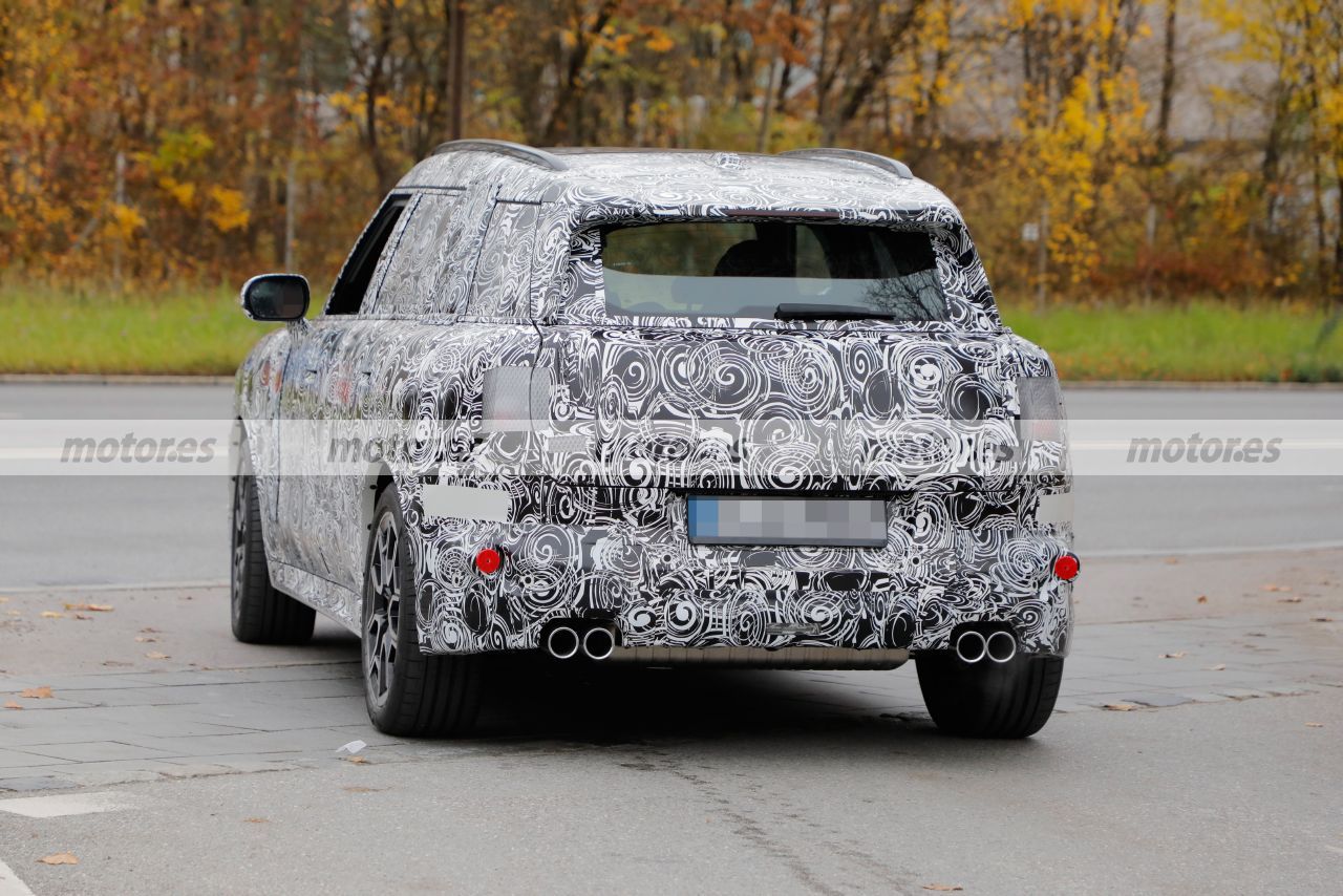 Foto espía MINI JCW Countryman 2023 - exterior