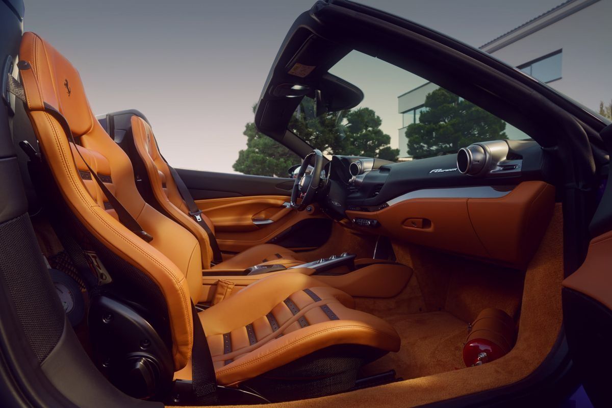 Foto Novitec N-Largo F8 Spider Limited Edition - interior