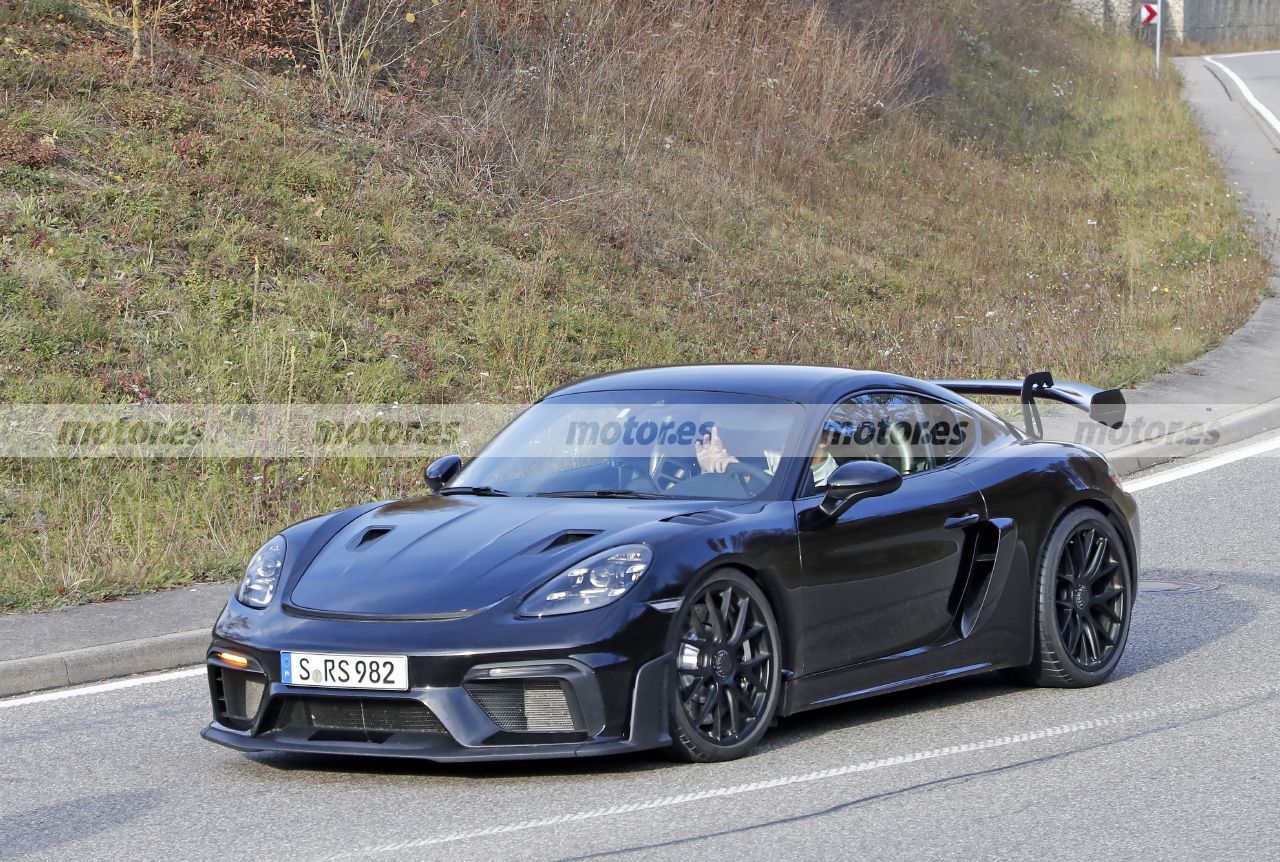 Últimas fotos espía del nuevo Porsche 718 Cayman GT4 RS 2022 destapado