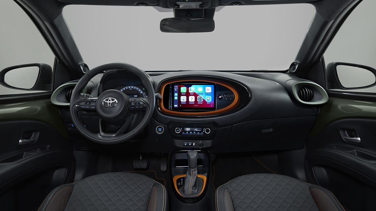 Toyota Aygo X Cross Limited Edition - interior