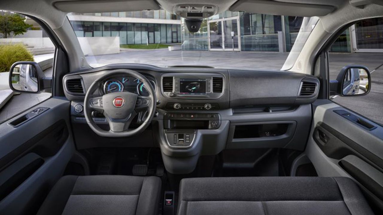 FIAT e-Scudo - interior