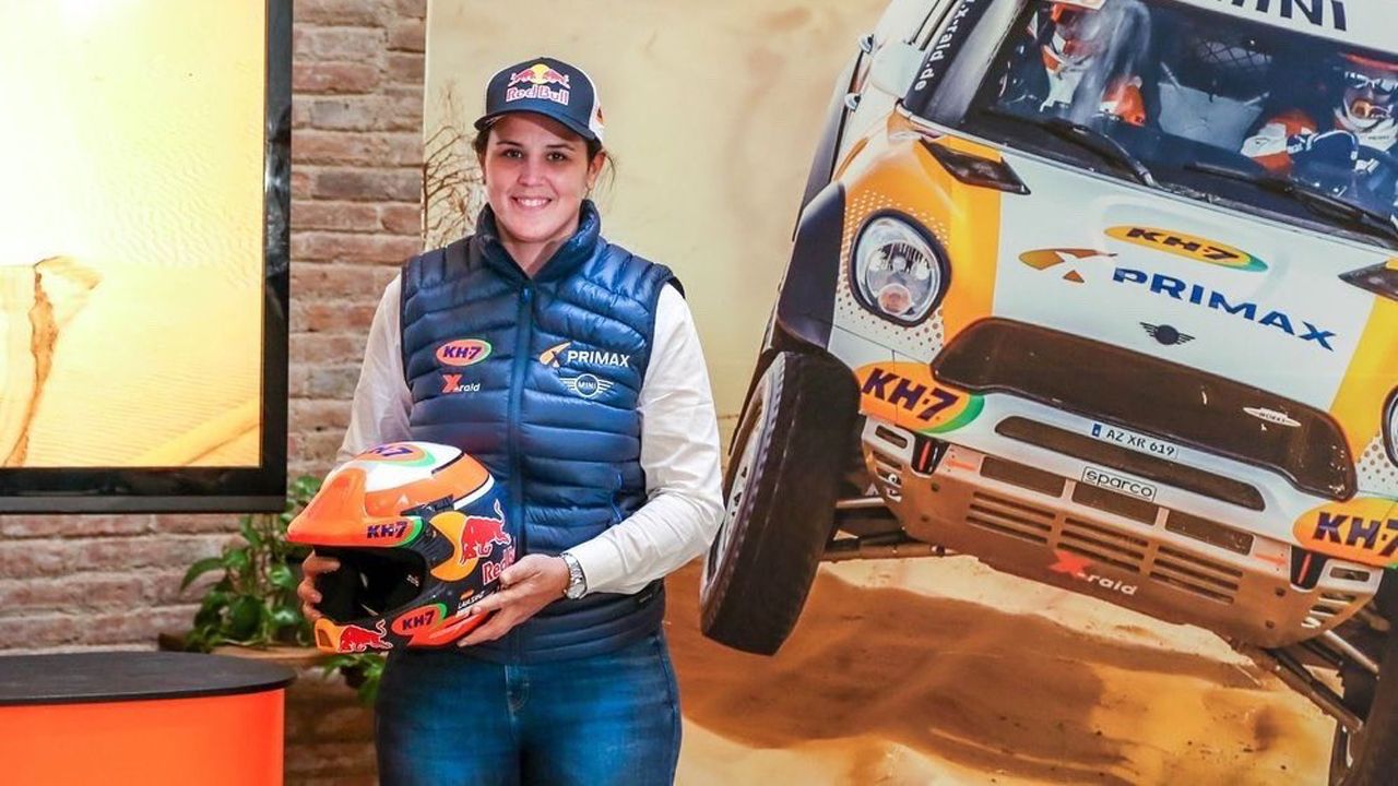 Laia Sanz está preparada para su debut en coche en el Dakar 2022