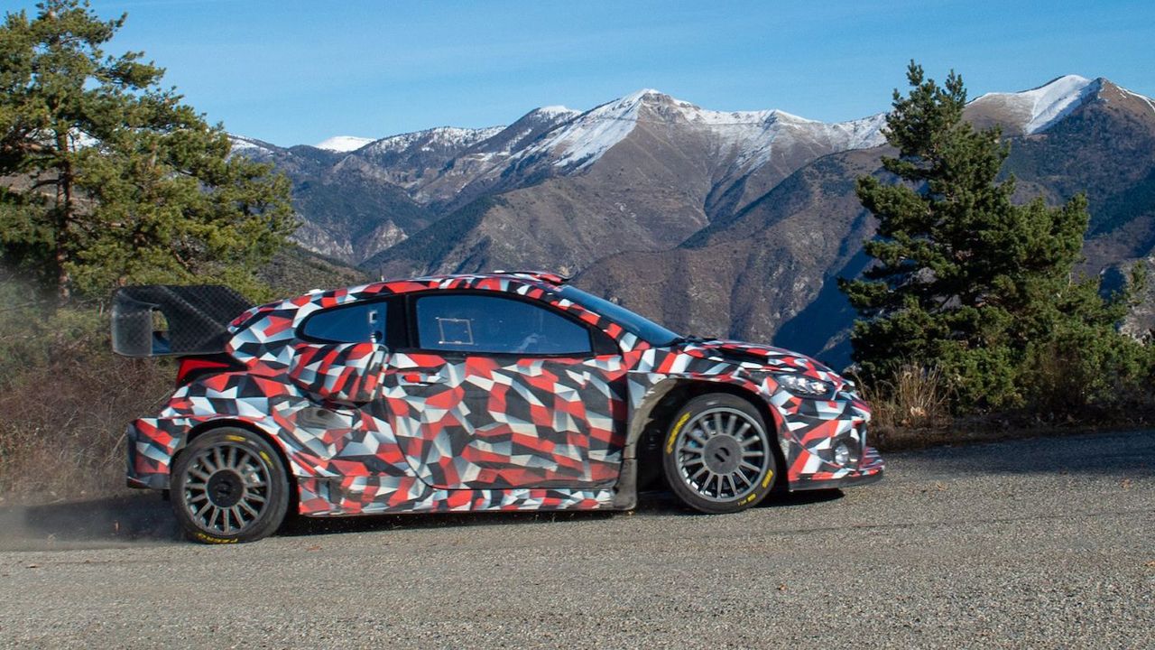 Lappi se adapta al Toyota GR Yaris Rally1 en su regreso a la marca