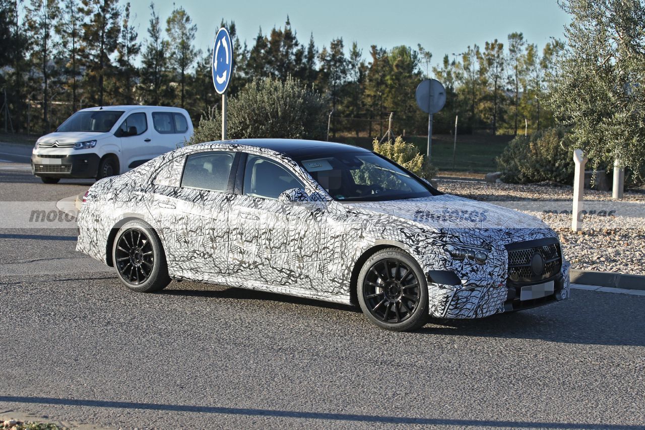 Foto espía Mercedes Clase E Berlina 2023 - exterior