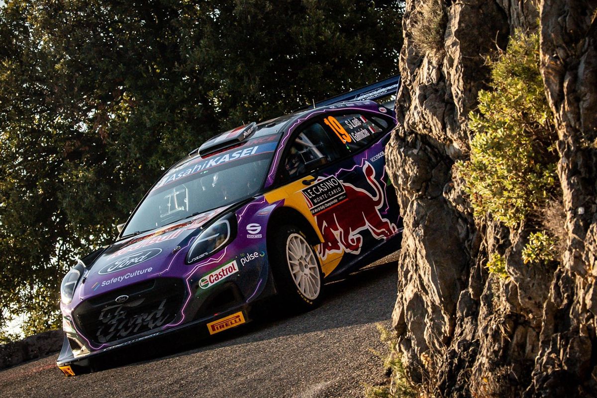 El accidente de Fourmaux no apaga el brillo de Loeb y M-Sport en el 'Monte'