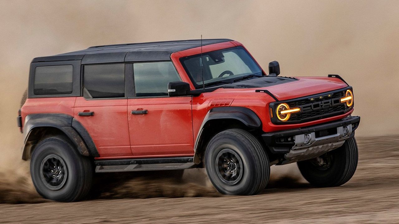 Ford Bronco Raptor, un radical y extremo todoterreno que presume de tecnología