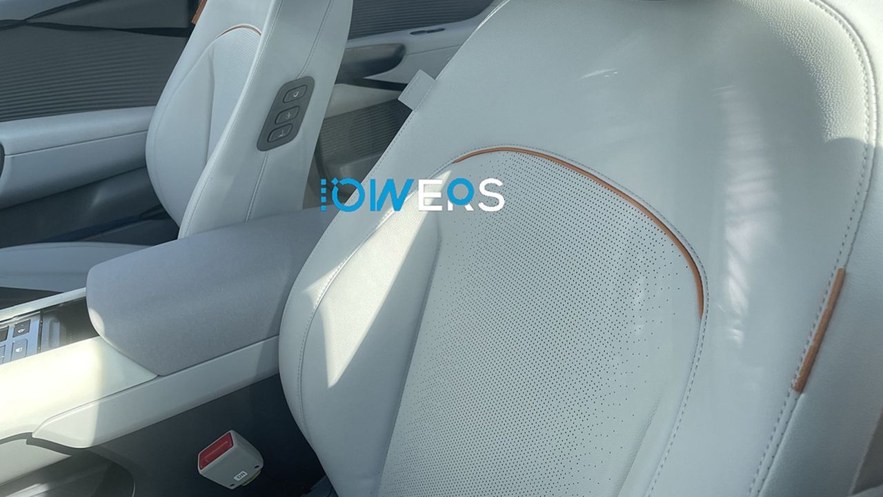 Hyundai IONIQ 6 - foto espía interior