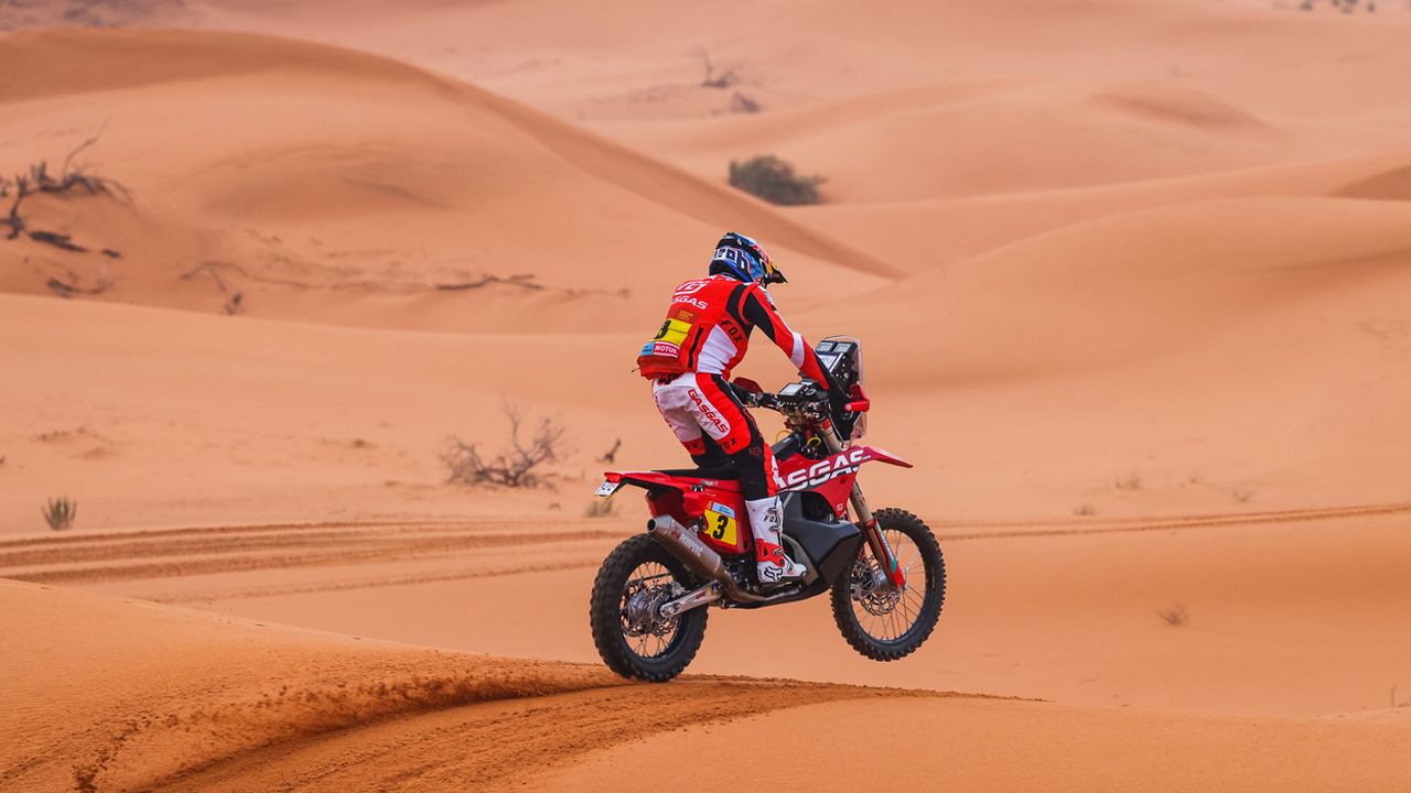 Nuevos protagonistas para comprimir el Dakar en la segunda etapa