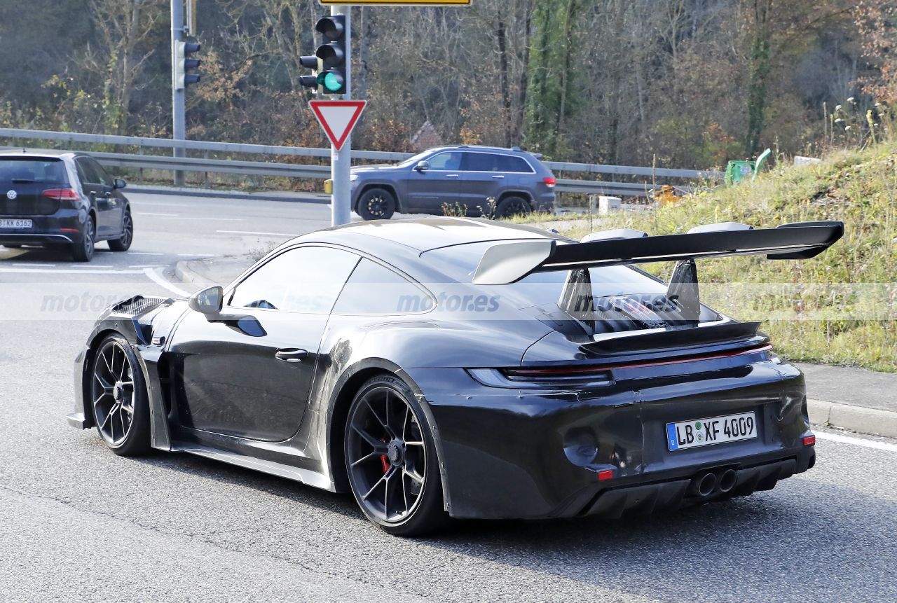 Foto espía Porsche 911 GT3 RS 2022 - exterior