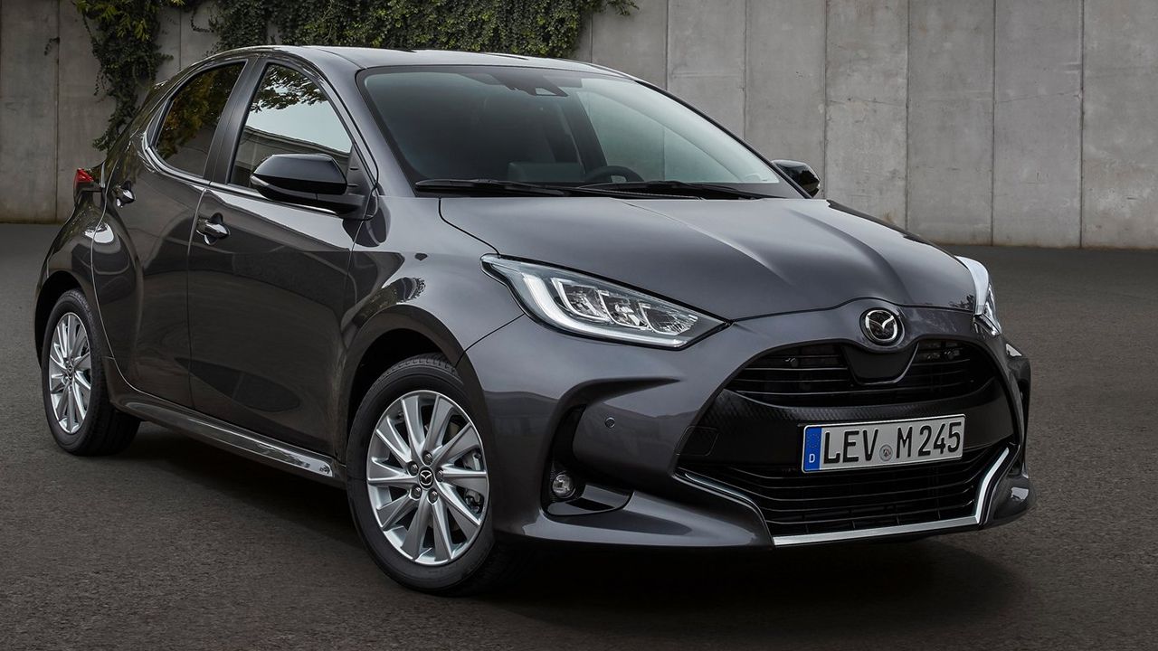 Todos los precios del nuevo Mazda2 Hybrid, la alternativa directa al Toyota Yaris