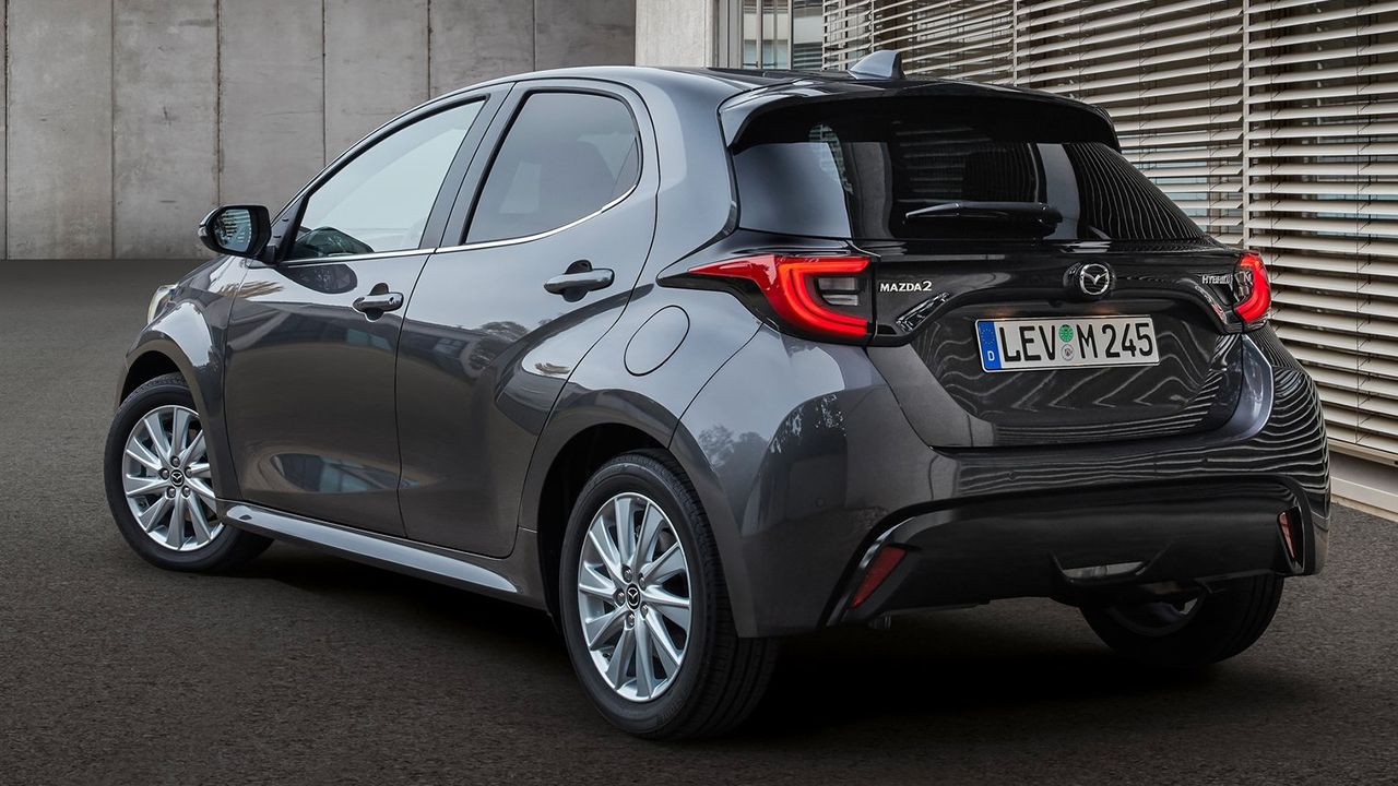 Mazda2 Hybrid - posterior