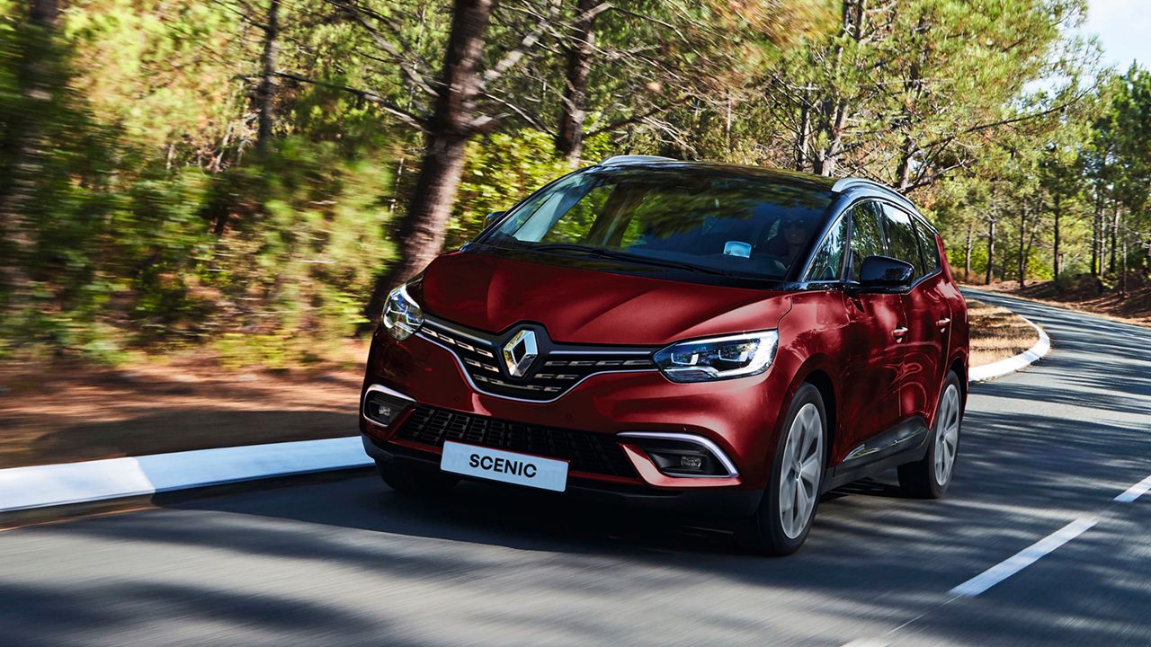 Renault Grand Scénic 2022, el popular monovolumen de 7 plazas estrena gama