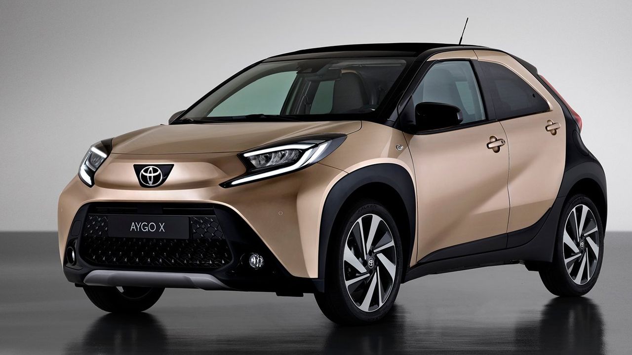 Toyota Aygo X Cross, la gama del pequeño SUV se completa con nuevos acabados y precios