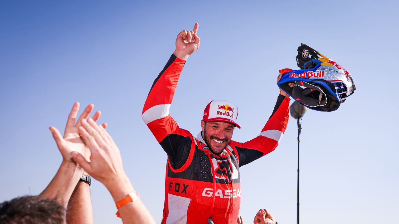 Sam Sunderland conquista la victoria del 'desterrado' en el Dakar