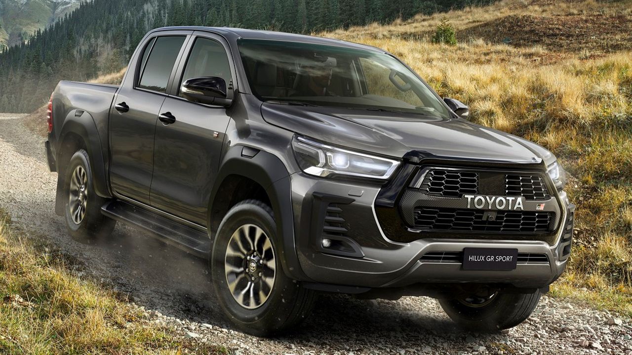 Toyota Hilux GR Sport, buscando el lado deportivo del icónico pick-up japonés