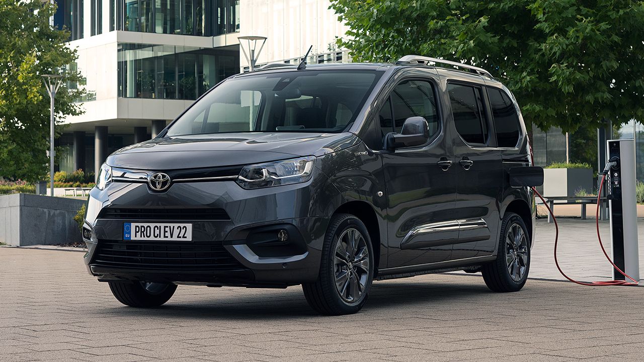 Toyota Proace City Electric, la nueva furgoneta eléctrica llega a España y ya tiene precios