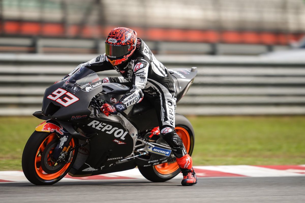 Aleix Espargaró comanda un primer test de MotoGP en el que Márquez sufre dos caídas