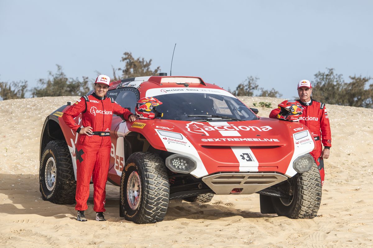 Carlos Sainz y Laia Sanz seguirán luchando por ACCIONA en Extreme E